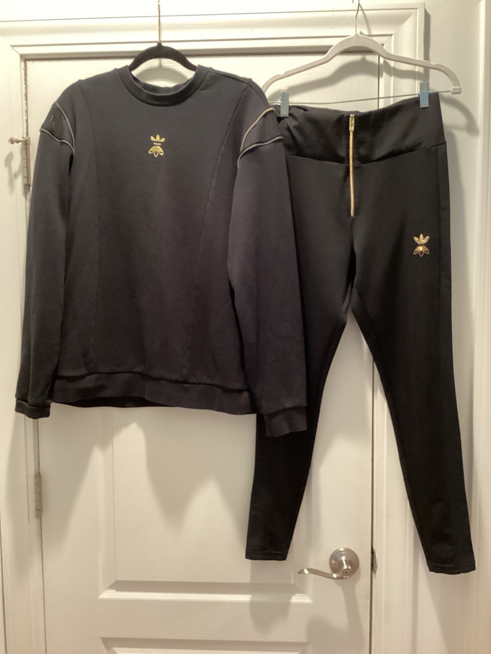 ADIDAS Athletic  Sweatshirt Leggings  set with Gold Accent